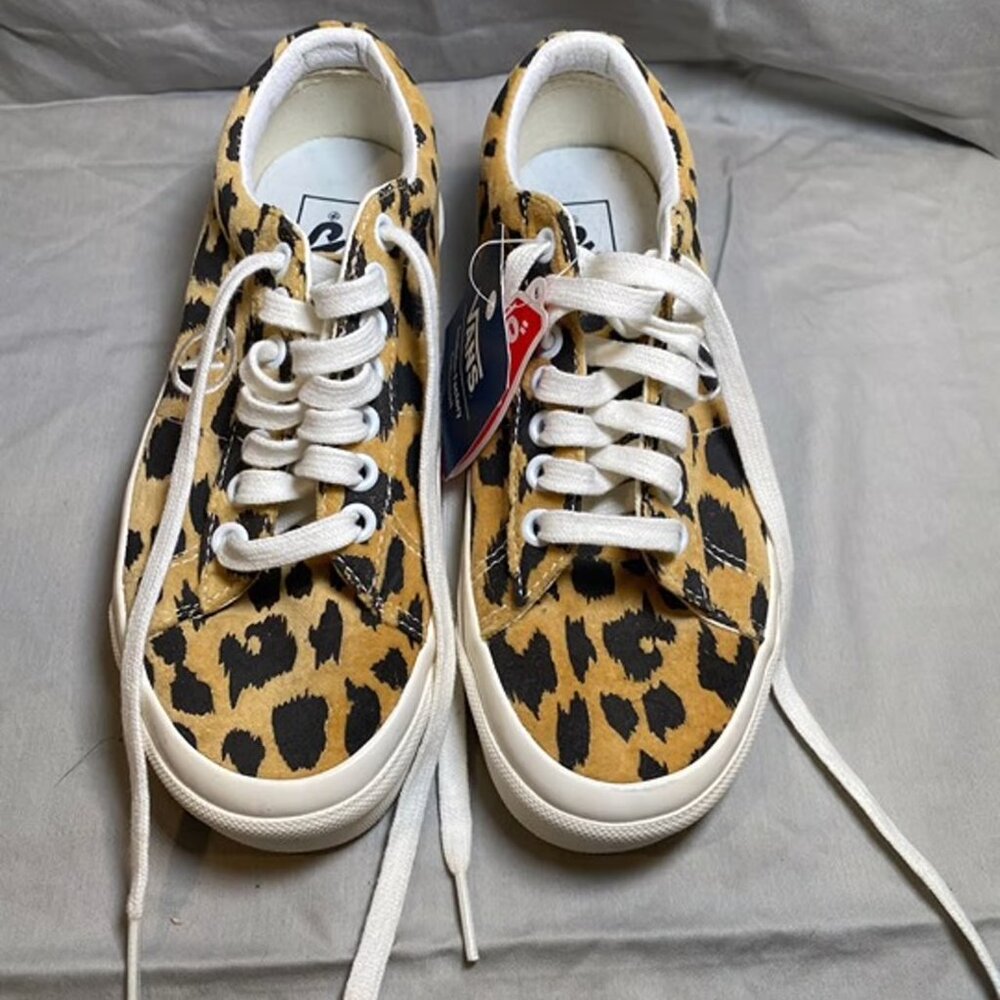 Brand New Vans - Size 5